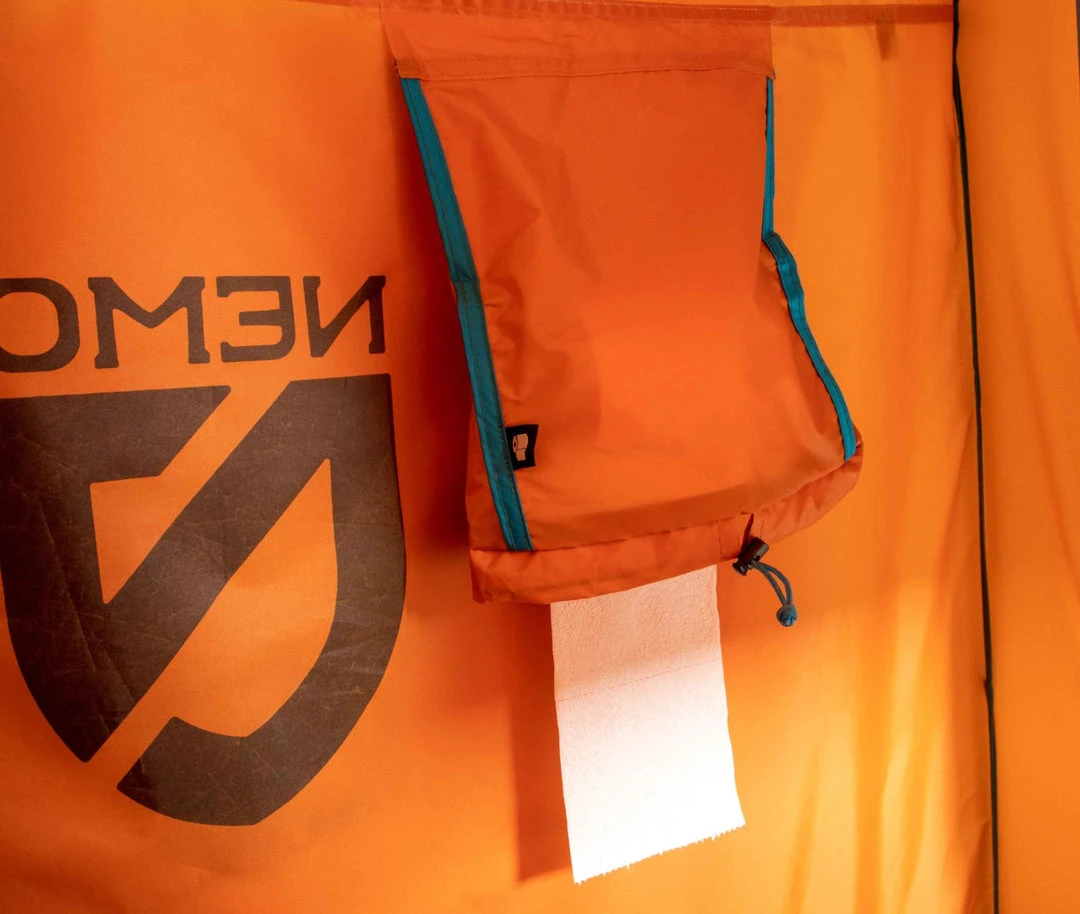 Nemo Heliopolis Portable Shower Stall CAMP 6 Nemo Heliopolis Portable Shower Stall CAMP